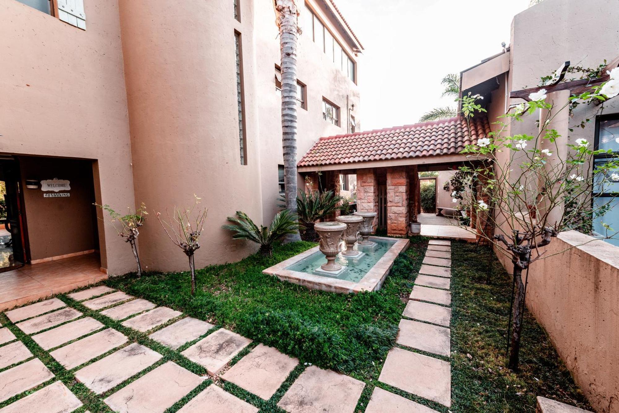 Chateau La Mer Exclusive Guesthouse & Spa Hartbeespoort Dış mekan fotoğraf