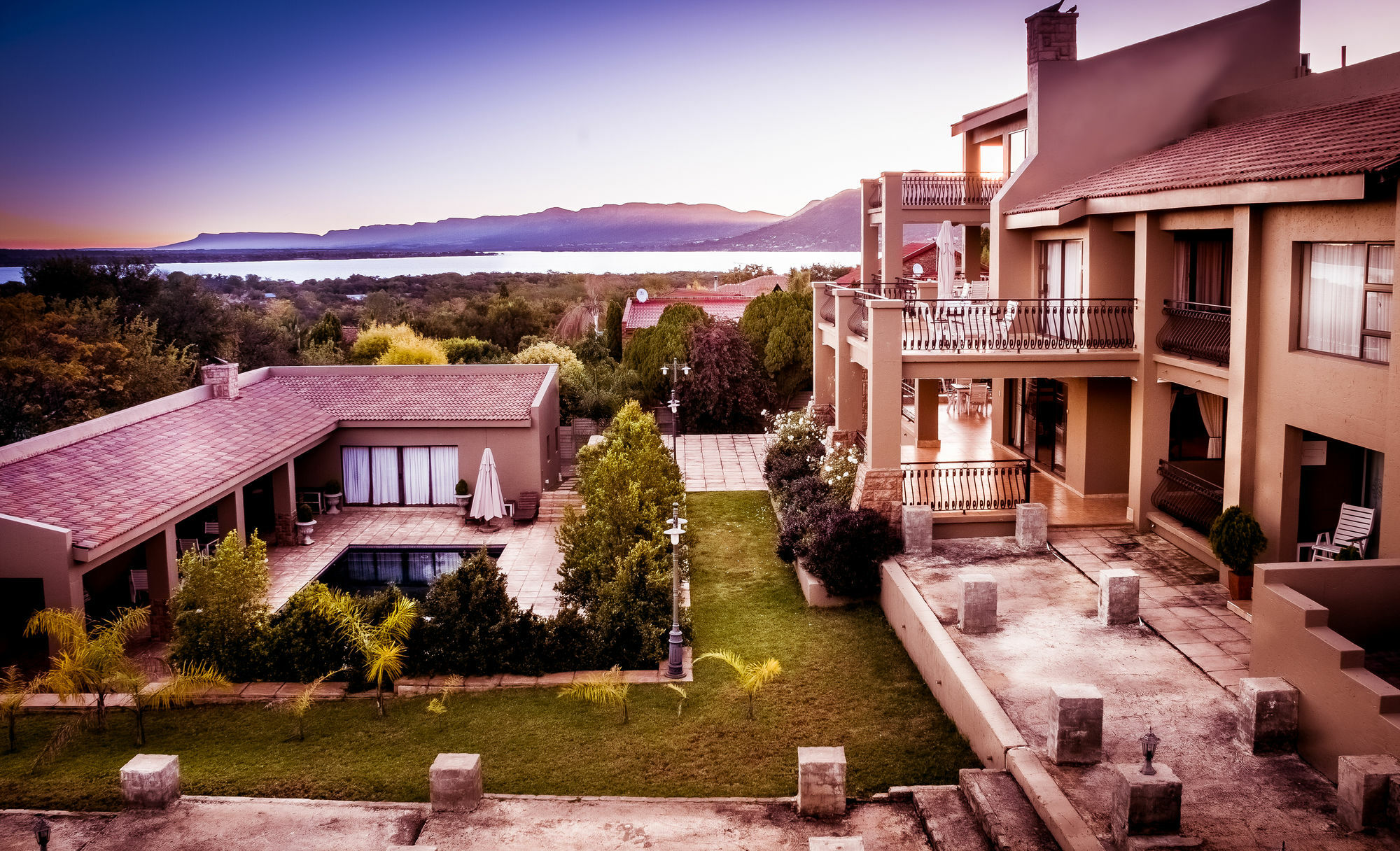 Chateau La Mer Exclusive Guesthouse & Spa Hartbeespoort Dış mekan fotoğraf